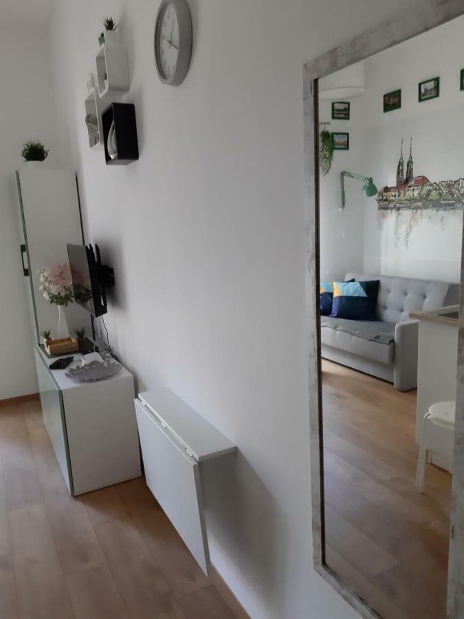 Apartament Nad Stara Odra ヴロツワフ エクステリア 写真